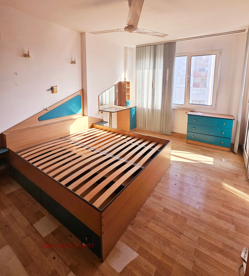 Продава  3-стаен, град София, Люлин 1 •  137 000 EUR • ID 62594968 — holmes.bg - [1] 