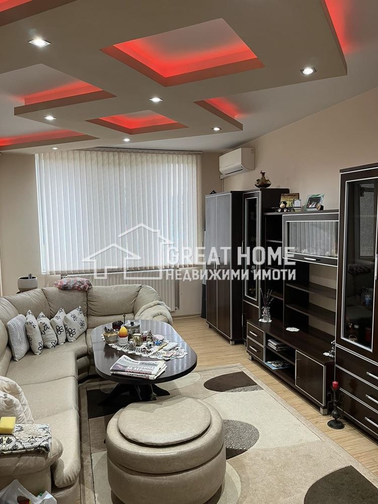Продава 4-СТАЕН, гр. Търговище, Център, снимка 2 - Апартаменти - 56596225