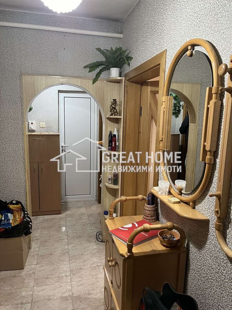 Продава 4-СТАЕН, гр. Търговище, Център, снимка 5 - Апартаменти - 56596225