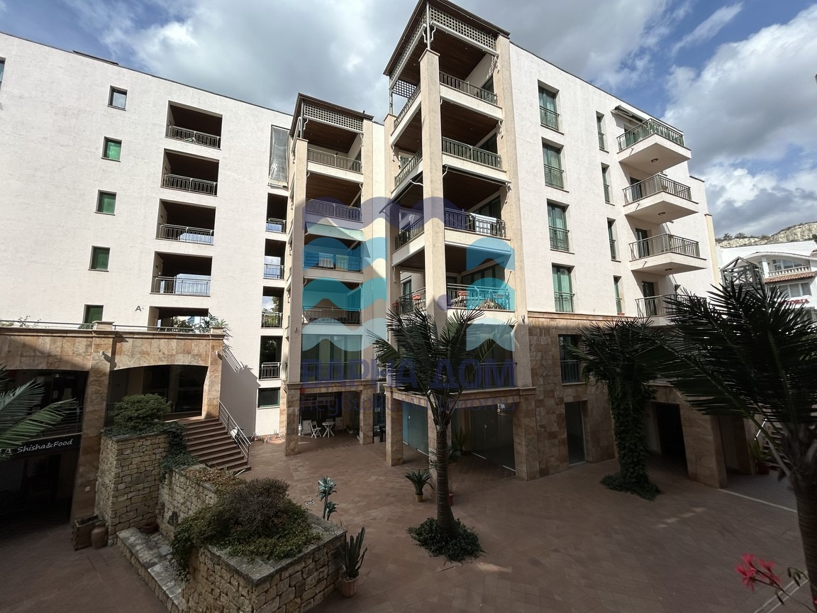Продава 2-СТАЕН, гр. Балчик, област Добрич, снимка 2 - Апартаменти - 51644235