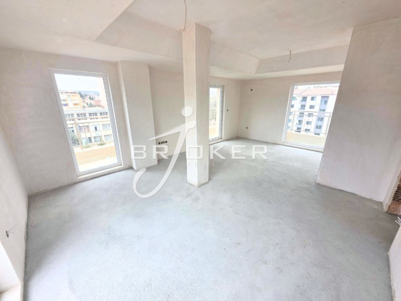Продава 3-СТАЕН в град Кърджали, Център - 142 кв.м / 118 000 € » 230 787.94 лв., БРОКЕР ЖОКЕР