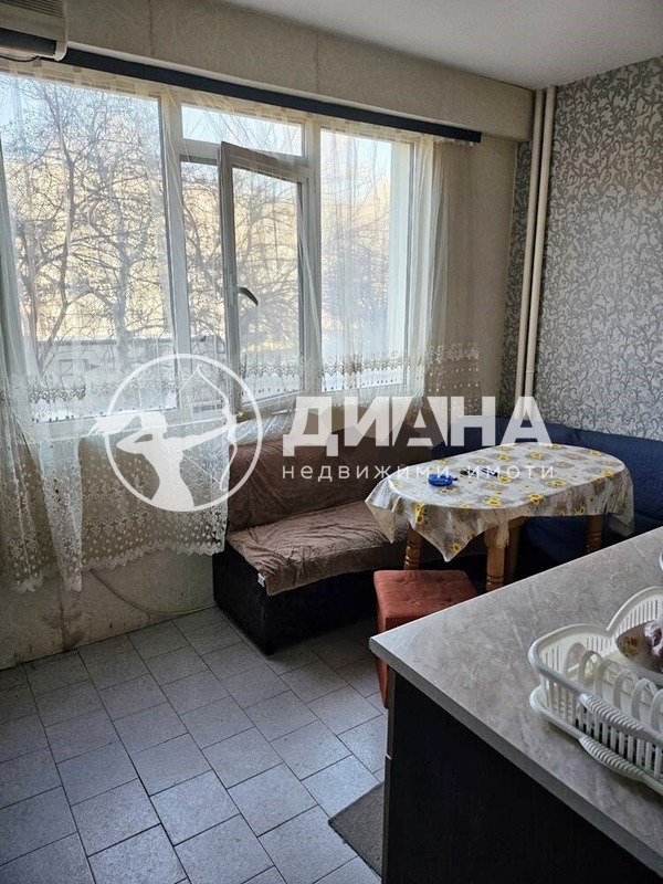 Продава 2-СТАЕН, гр. Пловдив, Кючук Париж, снимка 5 - Aпартаменти - 49403213