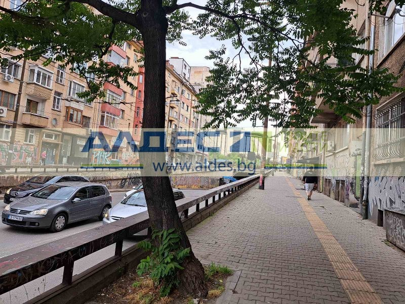 De vânzare  1 dormitor Sofia , Țentâr , 70 mp | 30691821