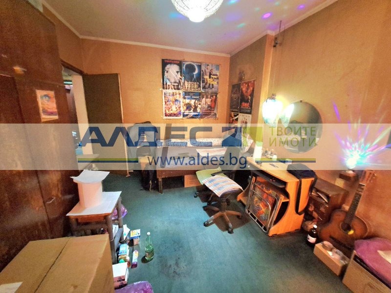 De vânzare  1 dormitor Sofia , Țentâr , 70 mp | 30691821 - imagine [8]
