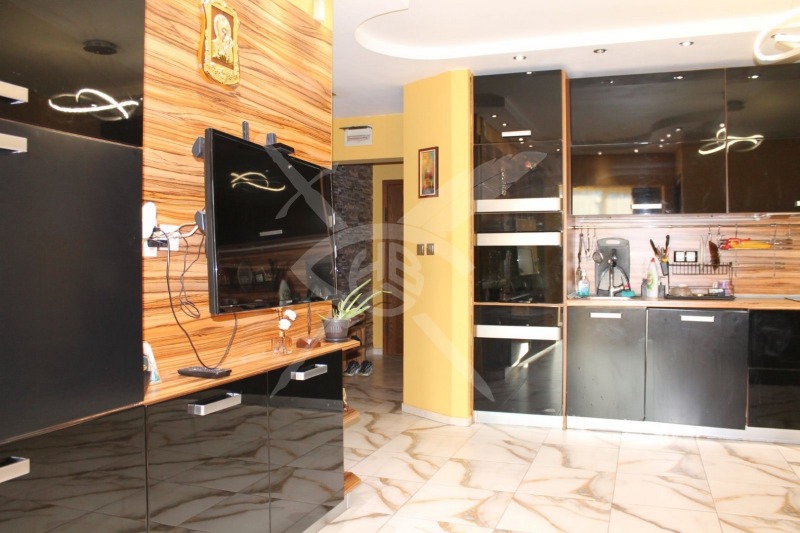 Продава 3-СТАЕН, гр. София, Люлин 8, снимка 2 - Апартаменти - 52425236