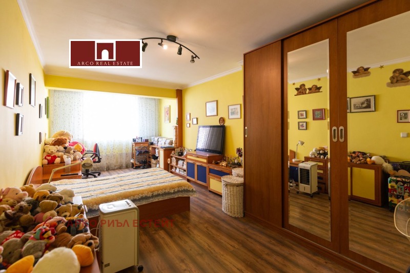 Na prodej  3 ložnice Sofia , Belite brezi , 175 m2 | 37552876 - obraz [11]