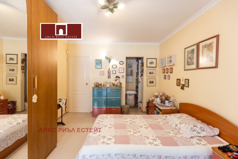 Na prodej  3 ložnice Sofia , Belite brezi , 175 m2 | 37552876 - obraz [14]