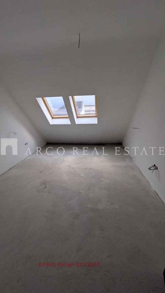 Продава МЕЗОНЕТ, гр. София, Център, снимка 9 - Апартаменти - 53884715