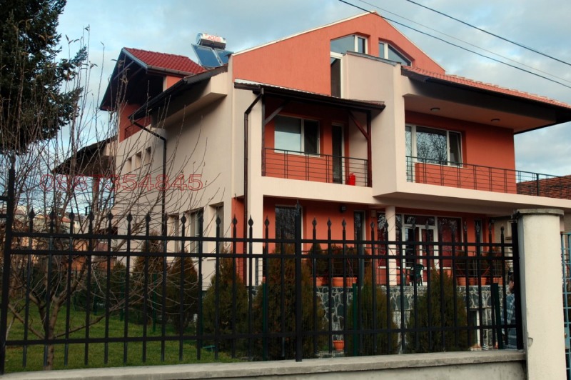 Продава КЪЩА, град София, с. Бистрица • 1700000 € / 3324911.00 лв. • 13474612 1