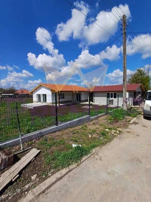 Продава КЪЩА, с. Паскалево, област Добрич, снимка 2 - Къщи - 53084276