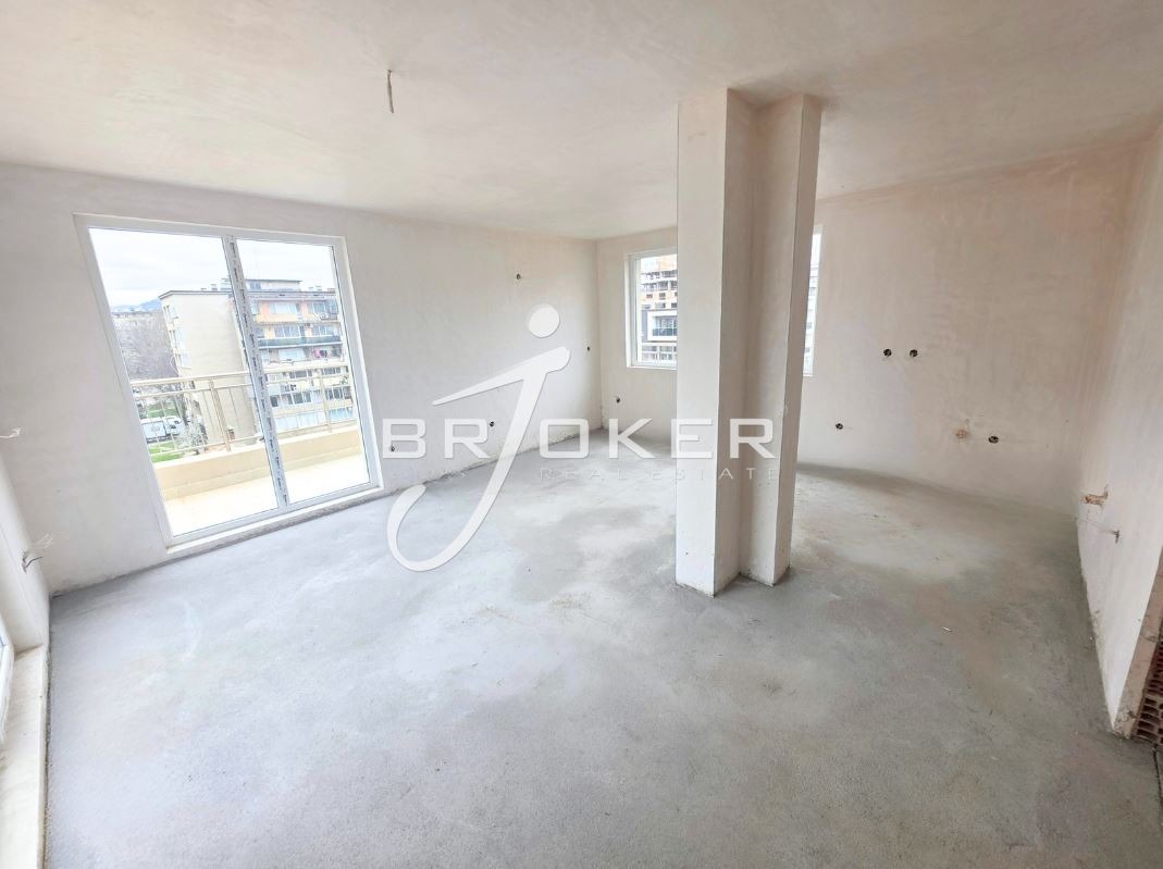 Продава 3-СТАЕН, гр. Кърджали, Център, снимка 2 - Апартаменти - 53912772