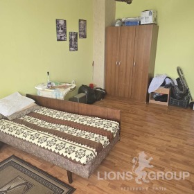 1 dormitorio Vladislav Varnenchik 2, Varna 8