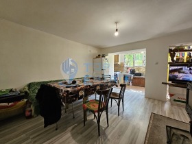 Casa Gorna Oriahovița, regiunea Veliko Tarnovo 4