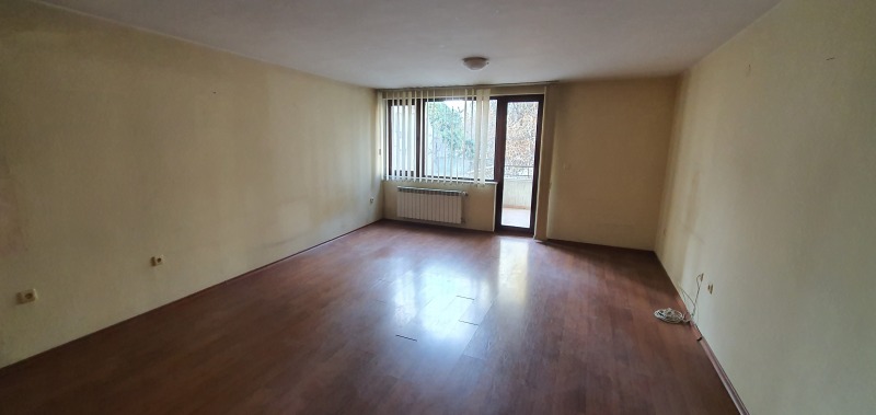 Продава 2-СТАЕН, гр. София, Хиподрума, снимка 2 - Апартаменти - 52825608