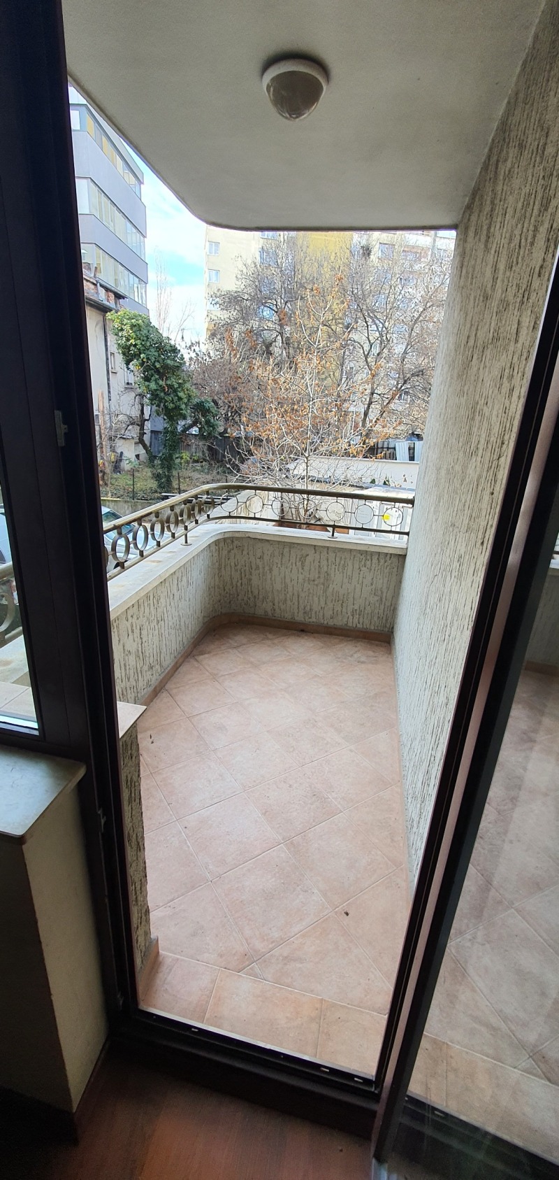 Продава 2-СТАЕН, гр. София, Хиподрума, снимка 3 - Апартаменти - 52825608