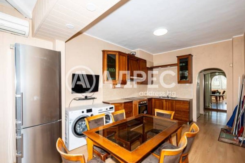 Продава  Многостаен, град Пловдив, Център •  198 000 EUR • ID 91381657 — holmes.bg - [1] 