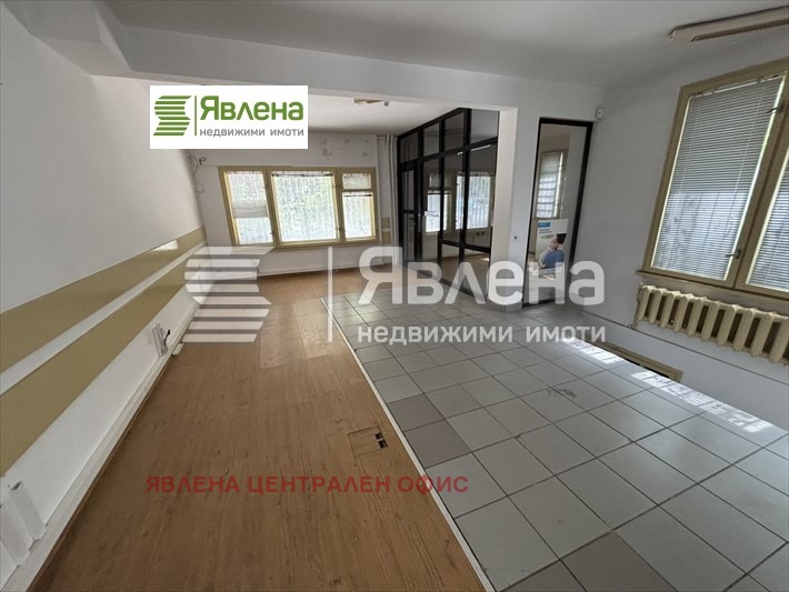 In vendita  Ufficio Sofia , Kniagevo , 136 mq | 29324273 - Immagine [2]