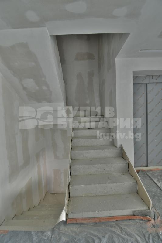 Продава КЪЩА, гр. Варна, к.к. Св.Св. Константин и Елена, снимка 15 - Къщи - 54829619