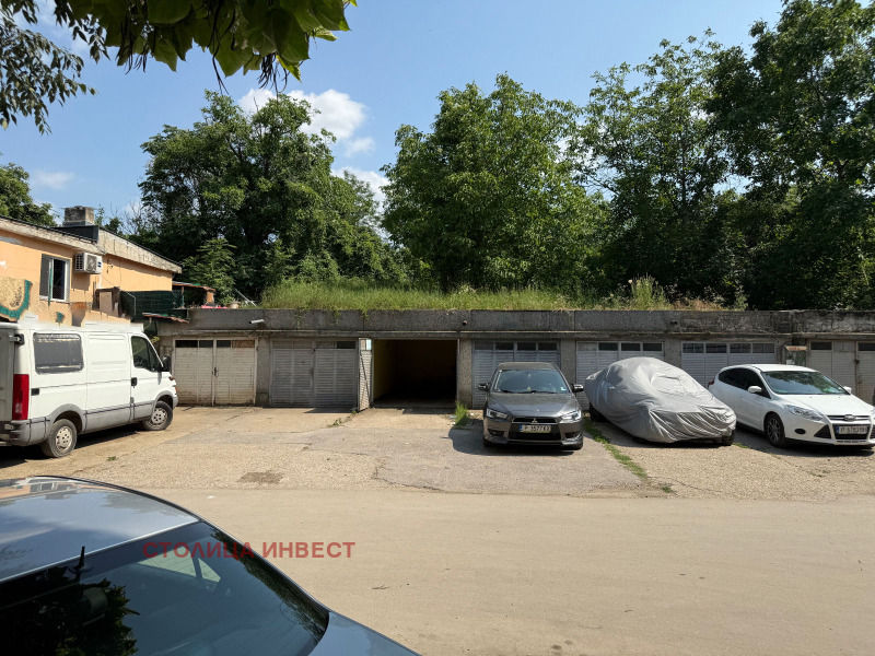 À venda  Garagem Ruse , Rodina 2 , 18 m² | 73142581 - imagem [3]