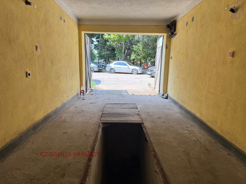 À venda  Garagem Ruse , Rodina 2 , 18 m² | 73142581 - imagem [2]