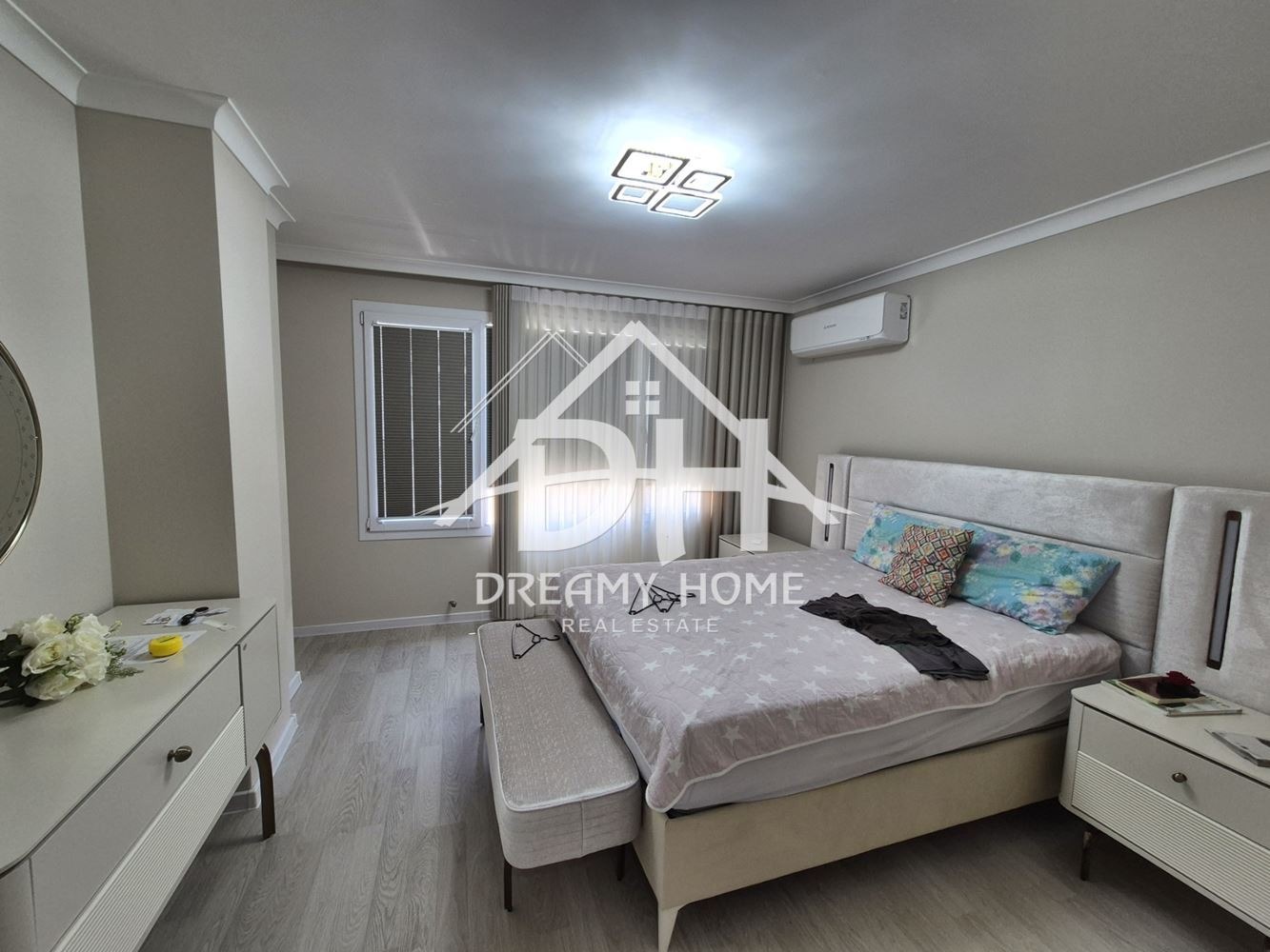 Продава МНОГОСТАЕН, гр. Кърджали, Център, снимка 4 - Апартаменти - 55349657