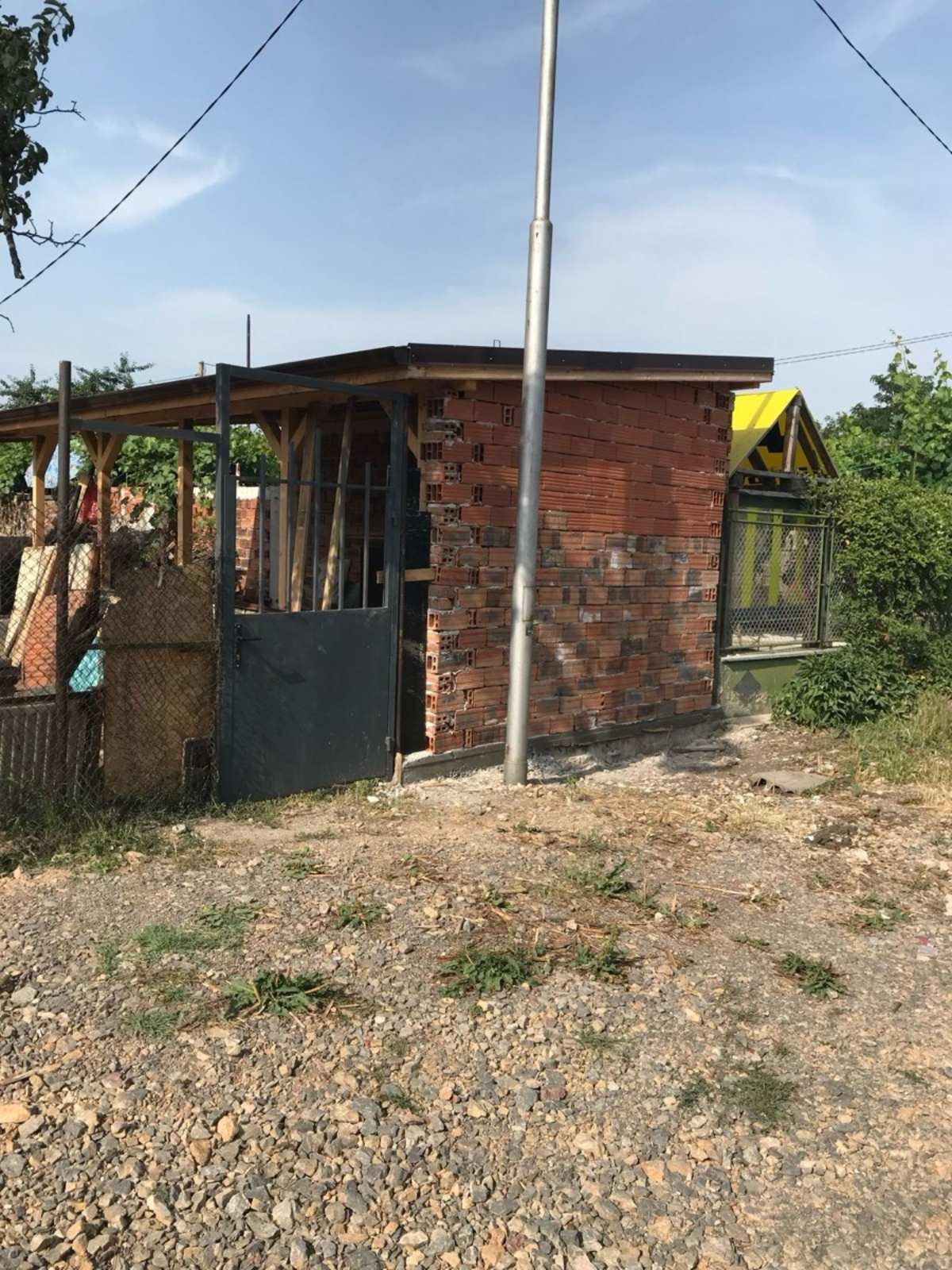 Продава КЪЩА, гр. София, Левски В, снимка 5 - Къщи - 55810158
