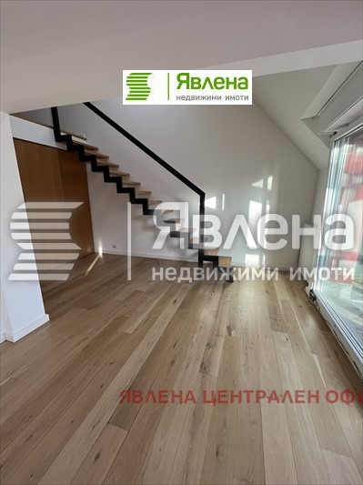 Продава МНОГОСТАЕН, гр. София, Център, снимка 7 - Aпартаменти - 48371851