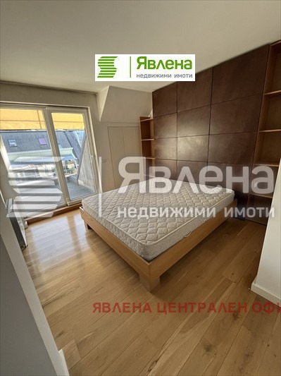 Продава МНОГОСТАЕН, гр. София, Център, снимка 12 - Aпартаменти - 48371851