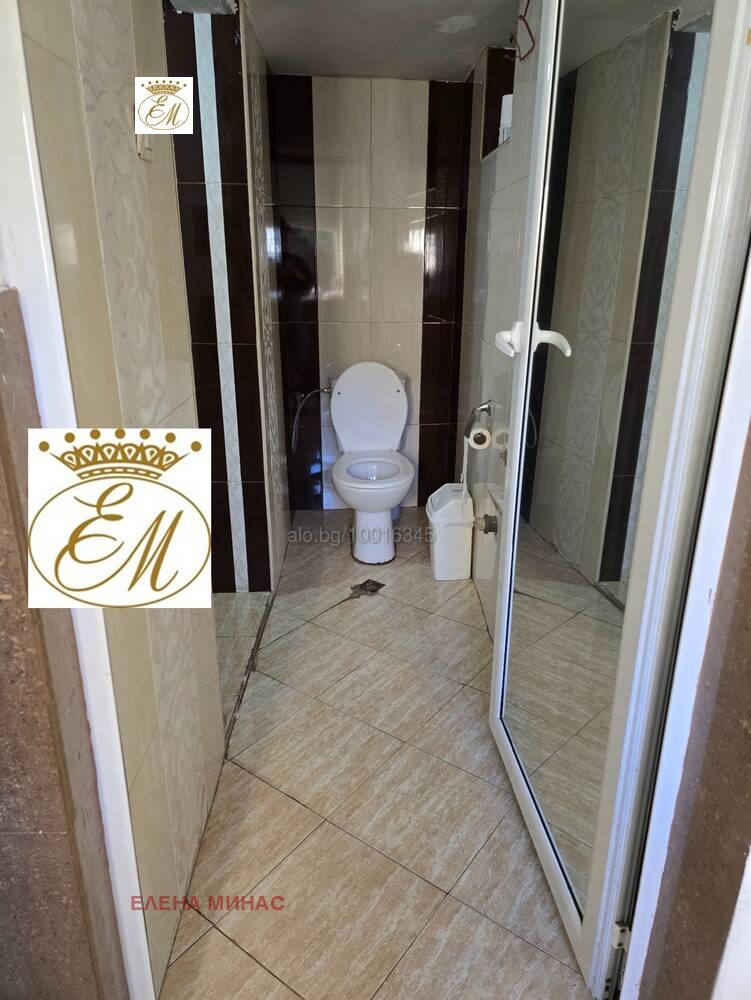 Продава ЕТАЖ ОТ КЪЩА, гр. Шумен, Център, снимка 5 - Етаж от къща - 53098137