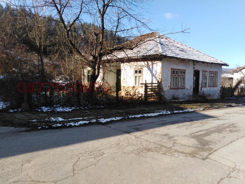 Продава КЪЩА, с. Стакевци, област Видин, снимка 3 - Къщи - 52795321