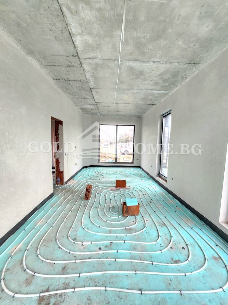 Продава КЪЩА, с. Труд, област Пловдив, снимка 4 - Къщи - 52825771