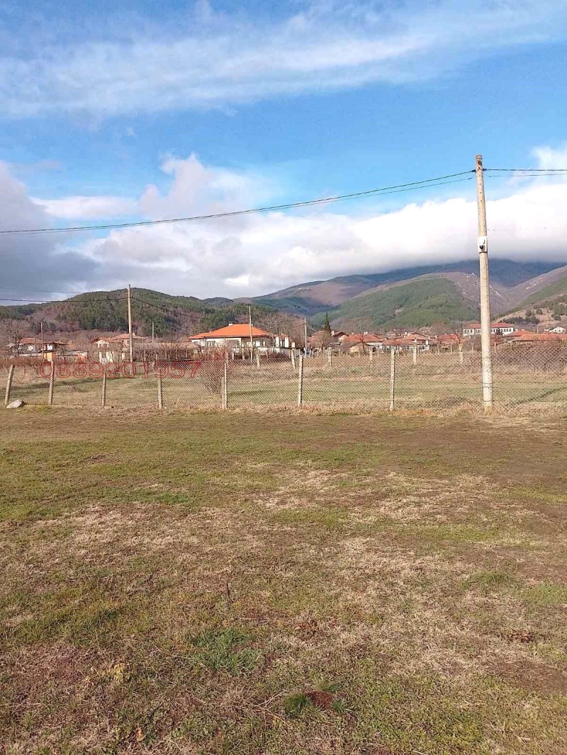 Продава ВИЛА, с. Конаре, област Стара Загора, снимка 5 - Вили - 52784505