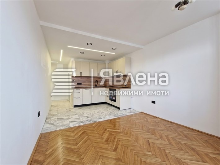 Продава 2-СТАЕН, гр. София, Гео Милев