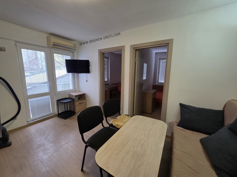 Продава ЕТАЖ ОТ КЪЩА, гр. Шумен, Център, снимка 2 - Етаж от къща - 53152484