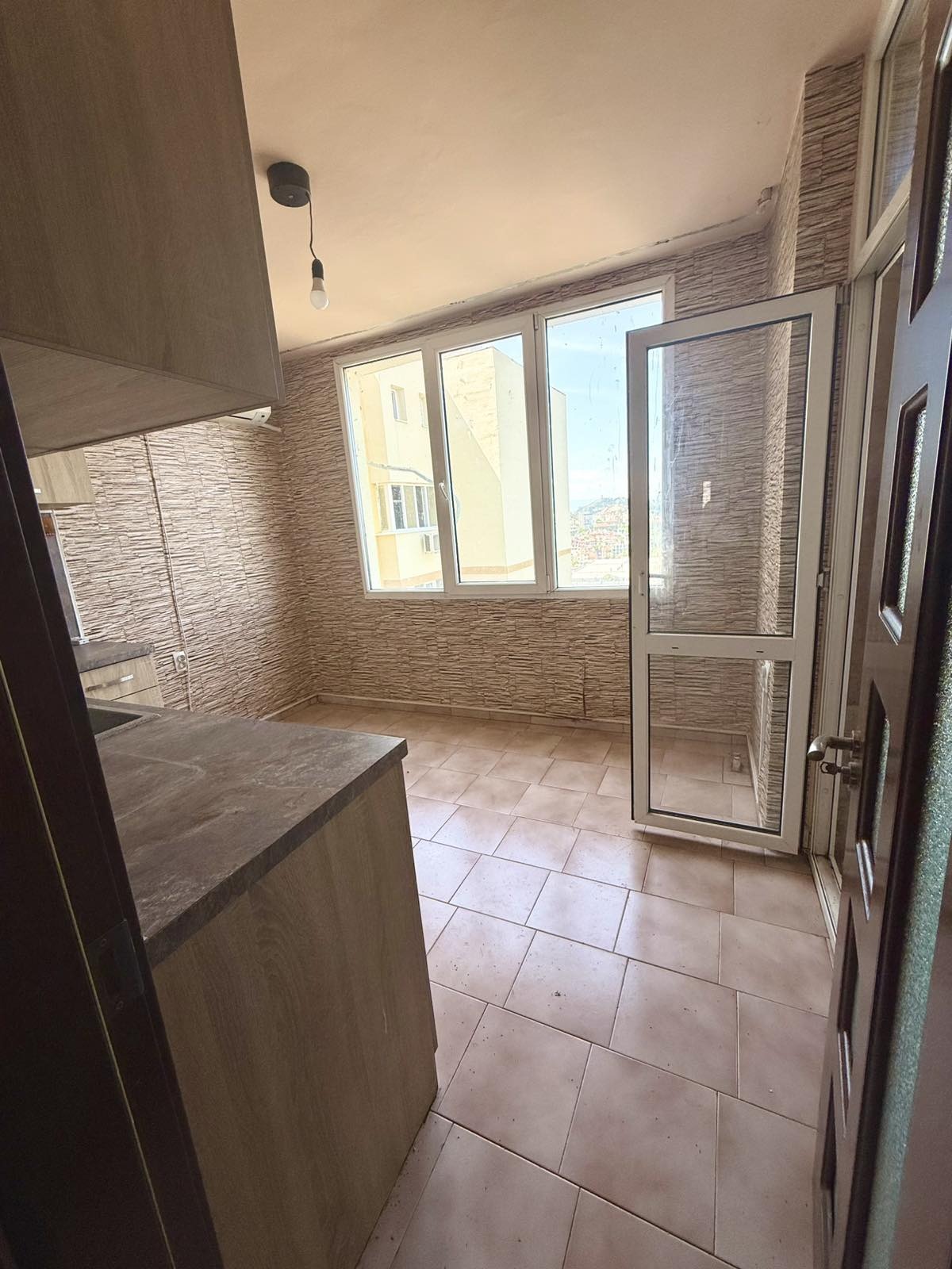 Продава 2-СТАЕН, гр. Пловдив, Каменица 2, снимка 3 - Апартаменти - 56255701