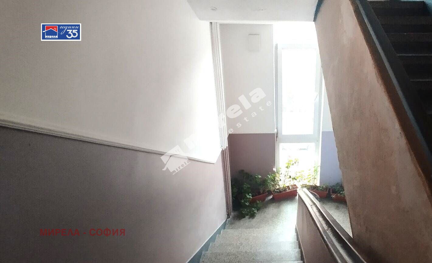 Продава 4-СТАЕН, гр. София, Изток, снимка 15 - Апартаменти - 54108437