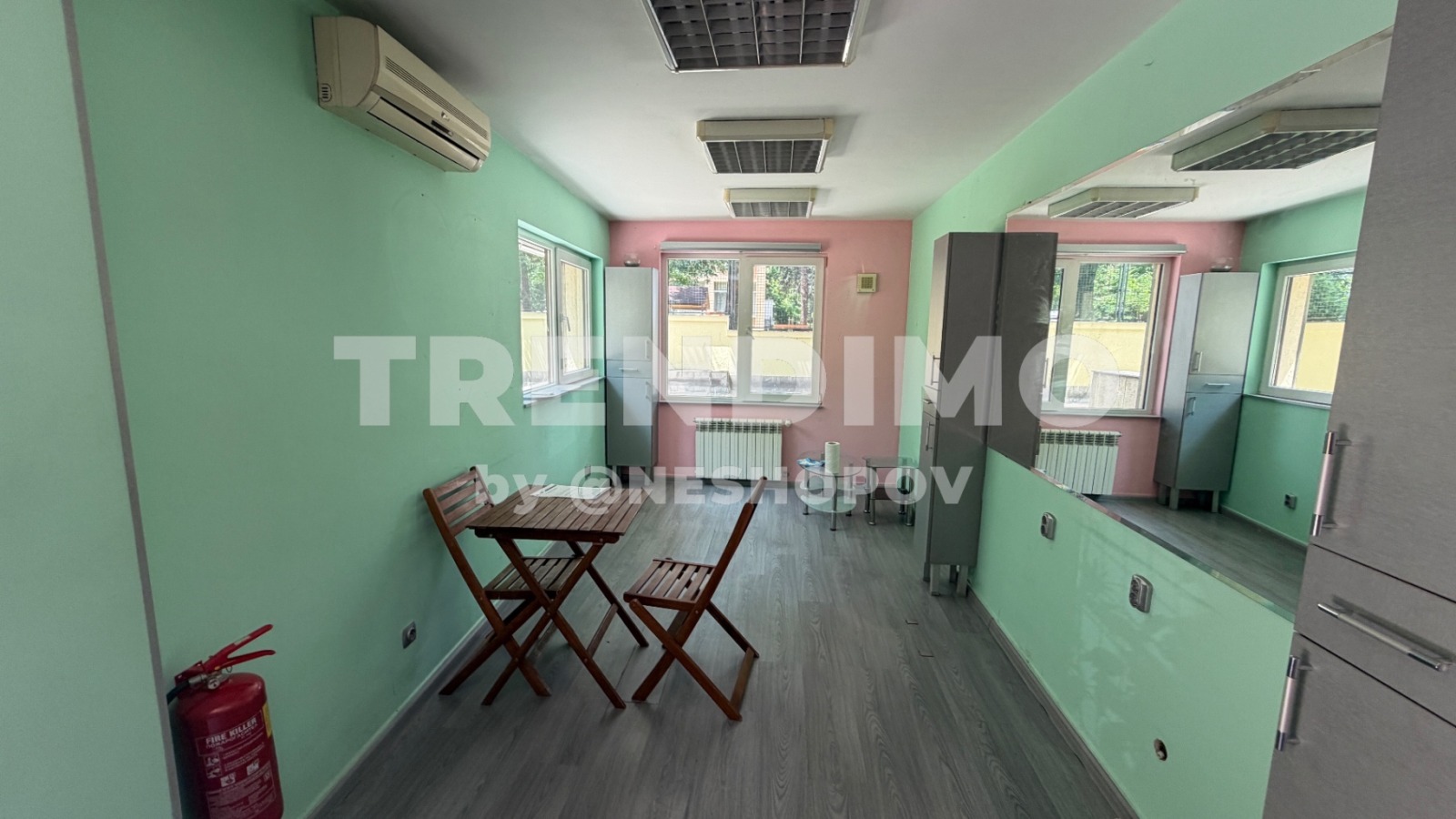 Продава МАГАЗИН, гр. София, Изток, снимка 4 - Магазини - 54983142