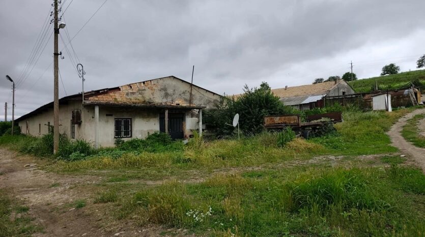 Продава ПРОМ. ПОМЕЩЕНИЕ, с. Манастирци, област Разград