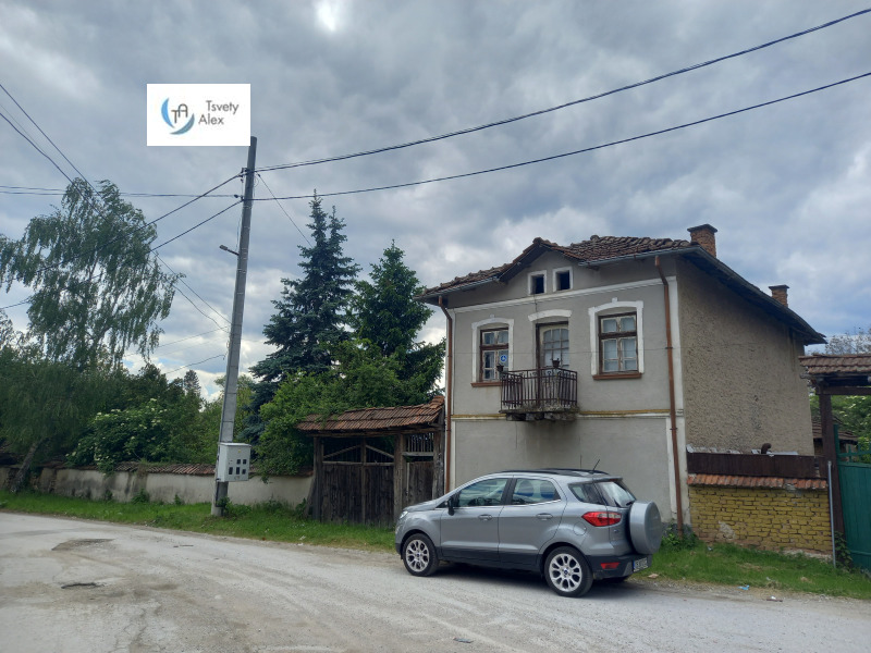 Продава КЪЩА в област София, с. Новачене - 120 кв.м / 65 000 € » 127 128.95 лв., ЦВЕТИ-АЛЕКС