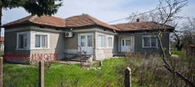 КЪЩА, 120 m2