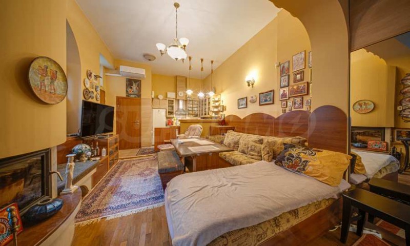 Продава 2-СТАЕН, гр. София, Център, снимка 3 - Апартаменти - 50687590