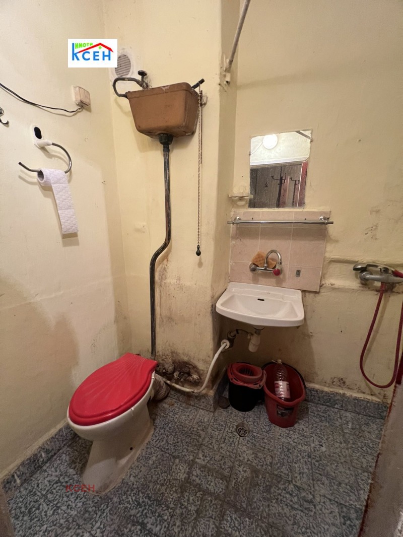 Продава 2-СТАЕН, гр. Търговище, Боровец, снимка 3 - Апартаменти - 53159558