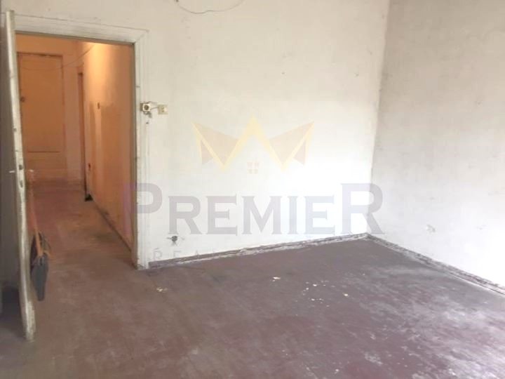 Продава 3-СТАЕН, гр. София, Център