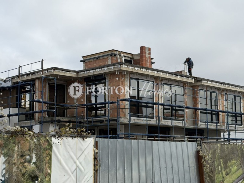 Продава КЪЩА, гр. София, м-т Детски град, снимка 3 - Къщи - 52987745