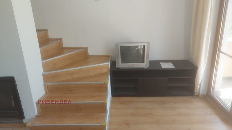 Продава ВИЛА, гр. Долна баня, област София област, снимка 6 - Вили - 52726245