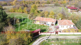 КЪЩА, 146 m2