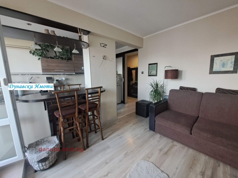 Продава  2-стаен, град Русе, Център •  122 500 EUR • ID 55483287 — holmes.bg - [1] 
