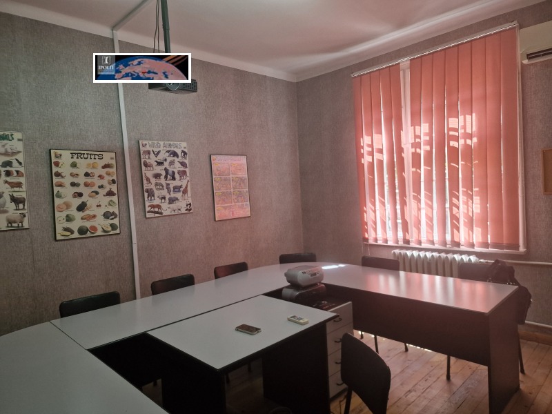 Na prodej  2 ložnice Sofia , Javorov , 86 m2 | 55157369 - obraz [2]