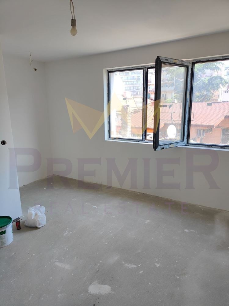 Продава 3-СТАЕН, гр. Варна, Погреби, снимка 3 - Апартаменти - 53042234