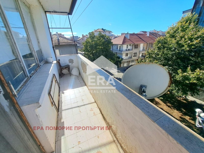 Продава ЕТАЖ ОТ КЪЩА, гр. Поморие, област Бургас, снимка 8 - Етаж от къща - 56018026
